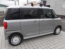 インテリアは、ホワイトを基調としたインパネを採用し、シンプルですっきりとした明るいインテリアで、自分の部屋のように寛げるプライベート空間を実現しています☆