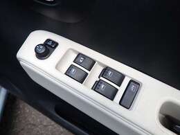 お車の乗り換えや初めての購入でお車が必要とされる場合には、代車を無料で手配しております。代車が必要な方は、空き状況をお問い合せください。※ガソリン代はお客様となりますことご了承くださいませ。