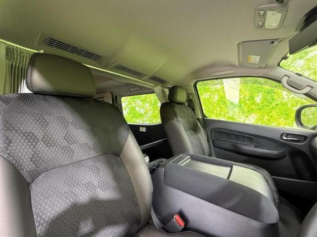 WECARS（ウィーカーズ）は全国250店舗展開！お客様が安心してカーライフをお楽しみいただけるよう社員一同心を込めてサポートいたします。