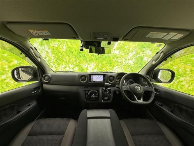 「この車の写真をもっと見たい」「状態が気になる」「この装備はついている？」どんな小さな疑問でもお気軽にお問い合わせください！