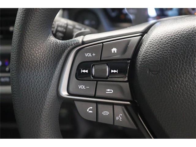 運転しながら操作が出来る画期的装備！これ便利です