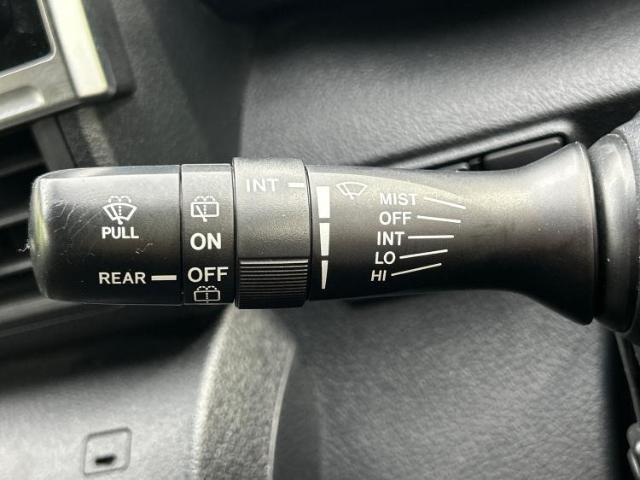 お車に合わせて無料保証以外にも、保証範囲、期間、距離を拡充させた有料保証もご用意しております！中古車の購入が初めてで不安・・・というお客様もご安心ください！