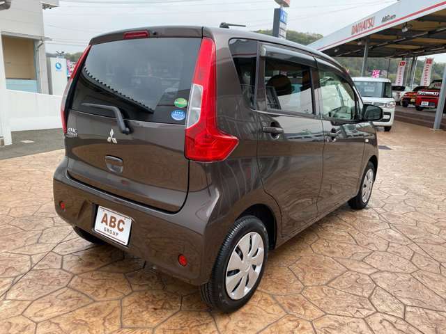 月々1万円からの安心定額カーリースも取り扱いしております。車検・自動車税・メンテナンス(オイル交換など)が全て込みなので、毎月の維持費も楽々です。詳細は当店までお問い合わせください。