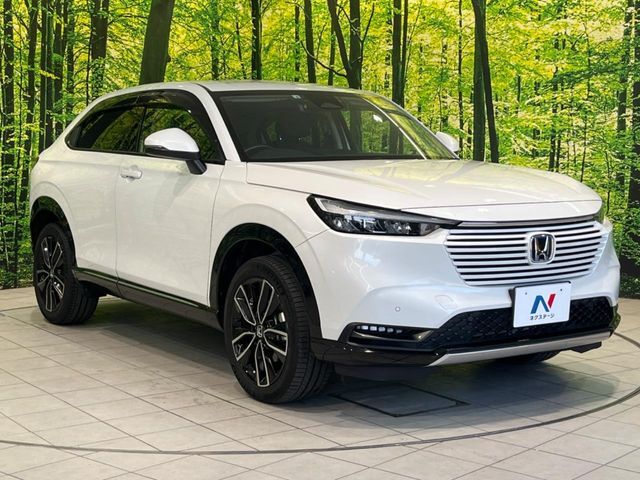 大好評のボディコーティング「弾スプラッシュコート」もご納車までに施工可能。通常のガラスコートと異なる、耐久年数6年の無機質ガラスコーティングが、ボディをキレイな状態に保ってくれます。