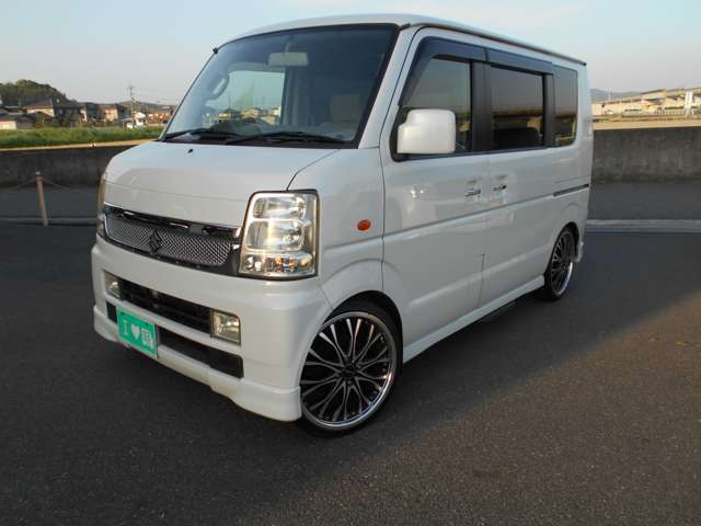 地域密着型のアットホームなお店作りを目指しております。お車の事で何かお困りな時には、どうぞお気軽にご来店下さいませ！★