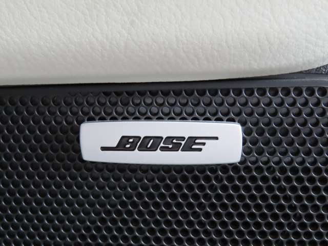 CX-8専用にチューニングされたBOSEサウンドを搭載しています。クリアな音質で、お好きな音楽をお楽しみください。