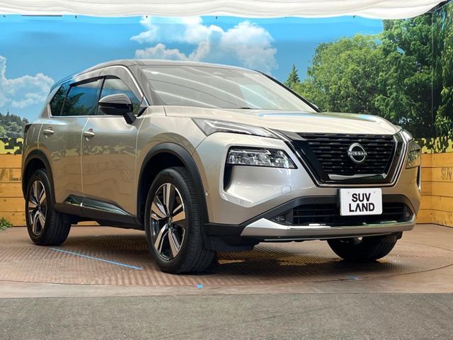 大好評のボディコーティング「弾スプラッシュコート」もご納車までに施工可能。通常のガラスコートと異なる、耐久年数6年の無機質ガラスコーティングが、ボディをキレイな状態に保ってくれます。
