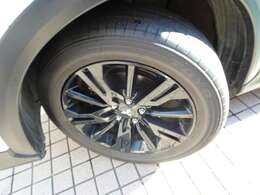 純正18インチアルミホイール！！