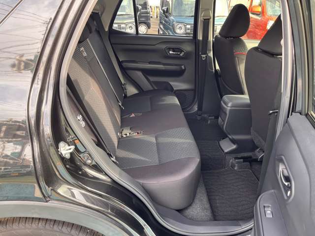 スズキフロンテ福山は新車・未使用車・中古車。各メーカー取り扱いしております。ご覧いただいているお車以外も多数掲載しておりますのでご覧下さい。