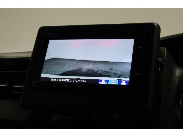 ◆◆バックカメラの画像です。車庫入れの安心感がアップしますね☆