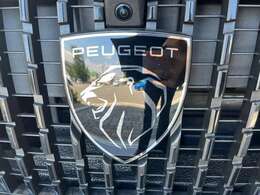 ライオンのロゴはプジョーエンブレムの象徴です。