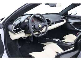 アルカンターラインナーディテール￥113,190-