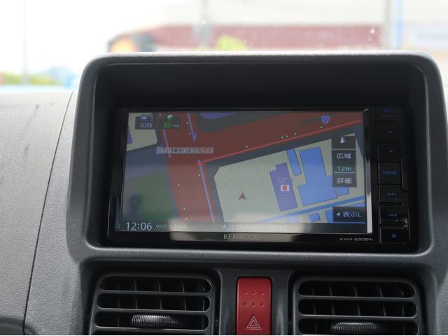 ナビがついています！Bluetoothやフルセグテレビも見れます！