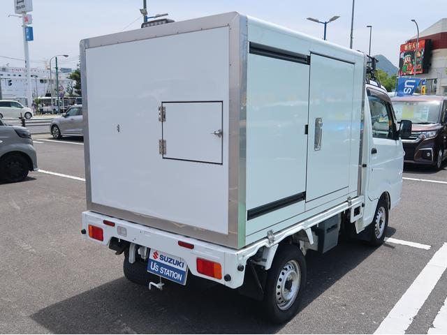 スズキ認定中古車！！スズキ中古車査定士1級免許を持った担当スタッフが査定をおこなっている安心の中古車です！！