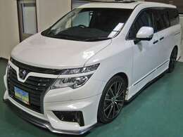 ★カーウングスHDDナビゲーションシステム（8インチワイドディスプレイ、ハンズフリーフォン、CD一体AM/FMラジオ＜デジタル時計［ON/OFF切替タイプ］組込み＞、ミュージックボックス、