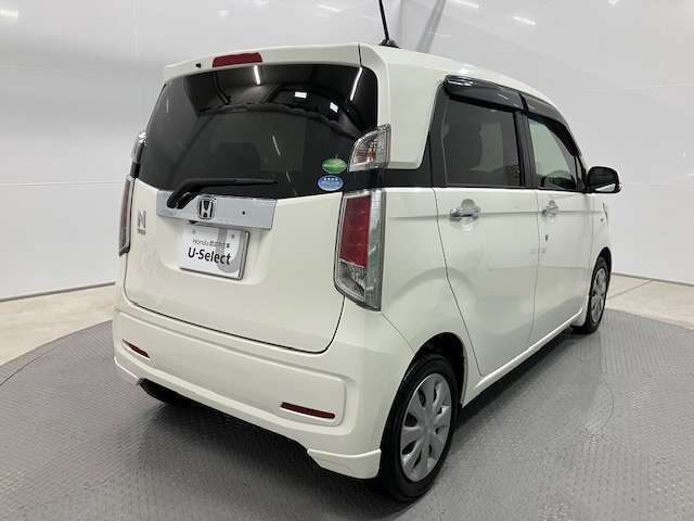 気になるお車があれば是非お問い合わせください。ご来店納車、ご自宅への配送納車等お客様のご都合に合わせたご対応をさせていただきます。