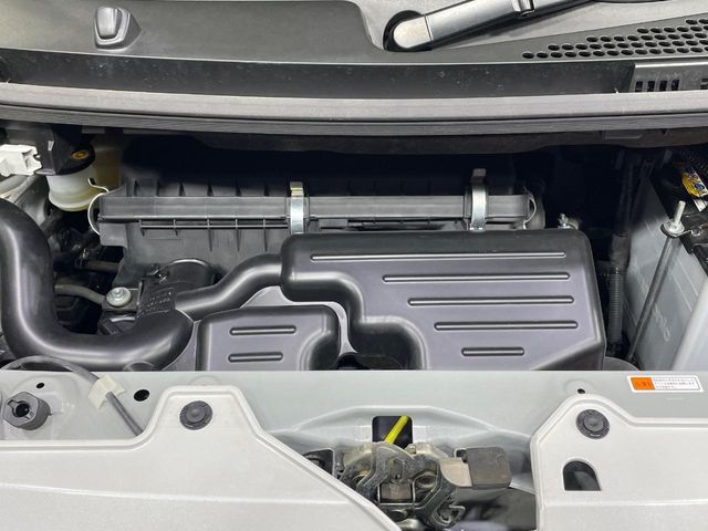 親切・丁寧な専門メカニックスタッフが応対！・車検・点検整備・事故等の修理などアフターサービスも安心。お車のカスタマイズもネクステージのサービススタッフまでご相談ください！