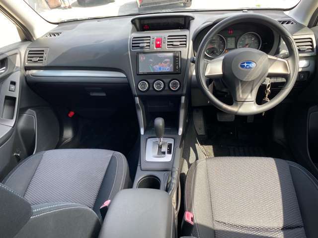 ★今、お乗りのお車の車検が切れちゃう！なんて方には代車も無料で貸し出し可能です★車がなくなると困るという方結構多いんですよね★ご用意はしてありますが貸し出し中もございますのでご確認下さい★