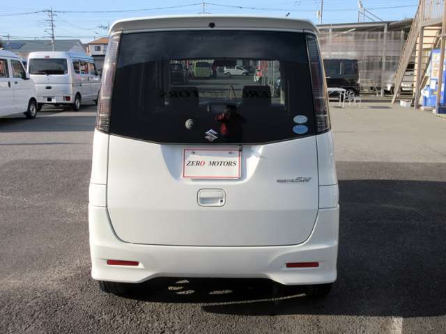 【ZERO MOTORS上尾店コンパクト＆軽自動車専門店】　展示台数在庫400台以上の大型展示場です。（埼玉県上尾市）軽自動車・軽バン・軽ワゴン・HVコンパクトカー・コンパクトカーなど多数展示中です。