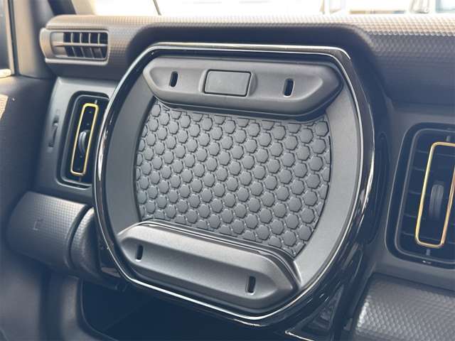 遠方のお客様にも販売しておりますので、納車手順や陸送料金などご相談ください！中古車はモノによって価格が異なります。もしかしたら近隣で買うよりお得な場合も！？