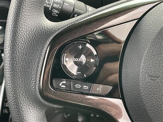 【運転席操作部】快適なドライブを楽しむための機能が装備されています！運転席から触れるので、使いやすいです！除菌プランいれていただくと、さらに清潔で安心していただけます！
