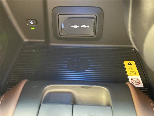 ガラスコーティング、ナビゲーション、ETCなど、その他のパーツの取り付けお見積もりのご相談も承っております！！クルマのこと何でもお任せください！