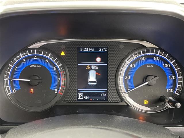 【スピードメーター】メーターがシンプルで見やすく運転しやすいですね！