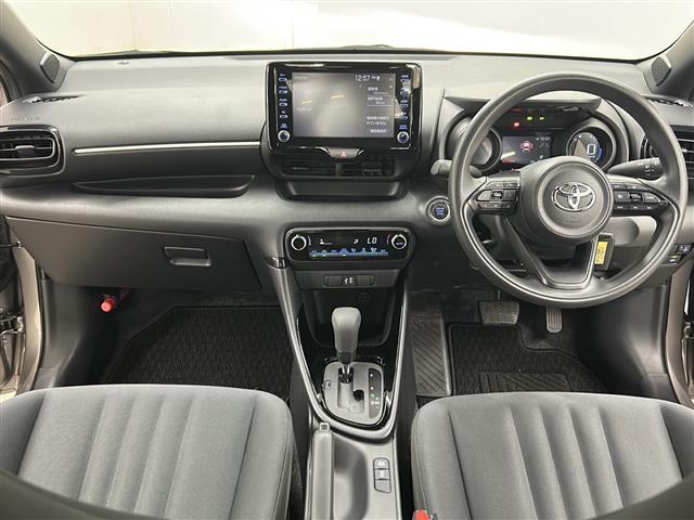 【インパネ全体】『インパネ全体』の画像になります。写真の内容に関してご不明点、ご質問等がございましたらお気軽にガリバー店舗までお問い合わせください。