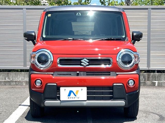 弊社では、全車『修復歴なし』のお車のみ取り扱っております。専任バイヤーによる厳選した仕入れの後、入庫後の車両チェックを行い、ネクステージが認定した高品質な中古車をご提供しております。