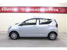 ダイハツミライースLになります。軽乗用です。