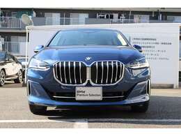 弊社では、試乗車として使用しておりました『デモカー』や、新車にて販売した『ワンオーナー車』を多く展示販売しております。使用経歴がわかっている車両を多数ご用意しております！