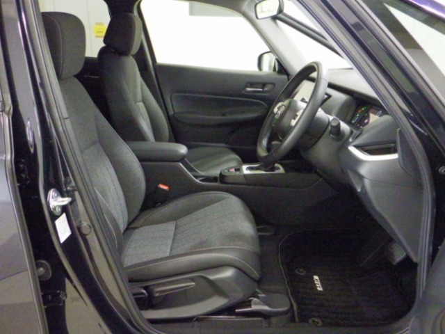 【禁煙表記について】　タバコを含めた車内のニオイに関しては、個人の主観となる為、ご来店時にお客様に確認して頂いておりますので、ご了承下さい。