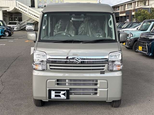 ★全国トップレベルの販売台数実績★　　★枚方本店年間販売台数3700台！オールメーカー全車種取り扱いしております★