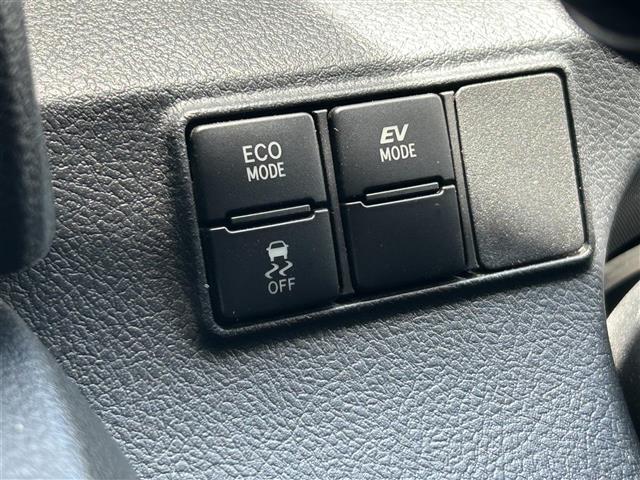店舗にて現車の確認もいただけますので、お電話で在庫のご確認の上是非ご来店くださいませ！！！