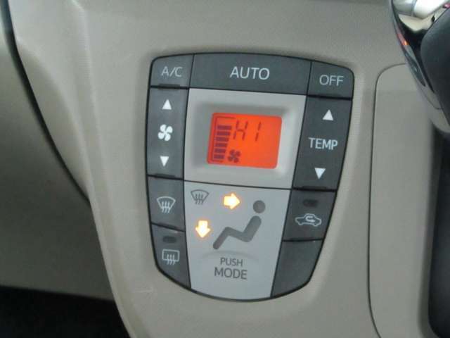 エアコン操作部