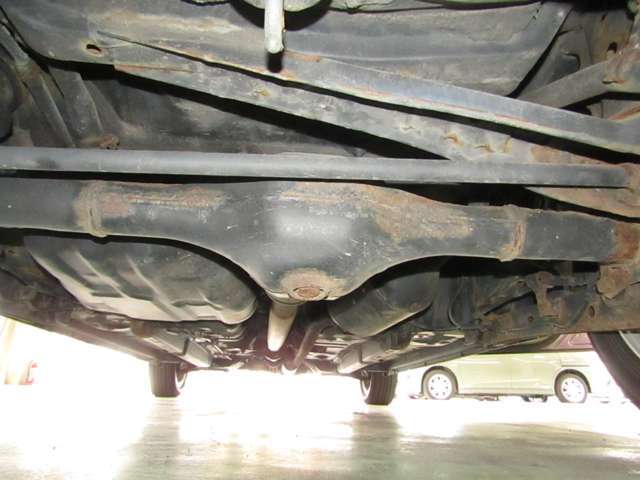 下廻り塗装は追加料金になりますが可能です。