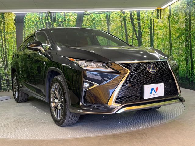 大好評のボディコーティング「弾スプラッシュコート」もご納車までに施工可能。通常のガラスコートと異なる、耐久年数6年の無機質ガラスコーティングが、ボディをキレイな状態に保ってくれます。