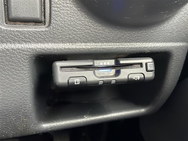 【　ETC　】今やカーライフにおける重要性はナビにも匹敵するのではないでしょうか？セットアップを行うことで利用可能になります！