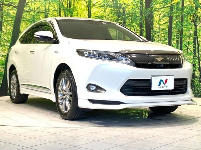 大好評のボディコーティング「弾スプラッシュコート」もご納車までに施工可能。通常のガラスコートと異なる、耐久年数6年の無機質ガラスコーティングが、ボディをキレイな状態に保ってくれます。