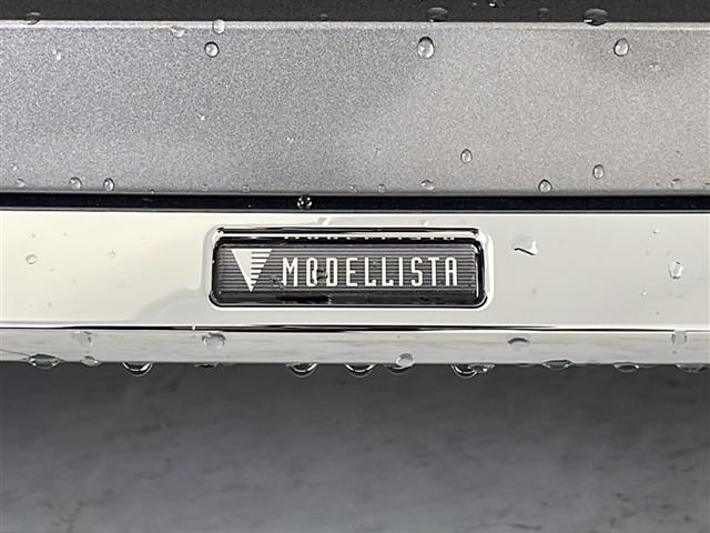 【モデリスタ（MODELLISTA）】メーカーオプションのトヨタの純正エアロ（ドレスアップパーツ）が装着されています！スポーティでエモーショナルな外観をお楽しみください。