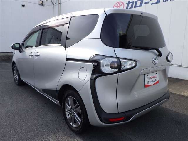 トヨタ認定中古車保証付！（1年間、距離無制限　HV車はHV保証付）　別途延長保証もご用意しております♪　ぜひ現車を確認にご来店ください