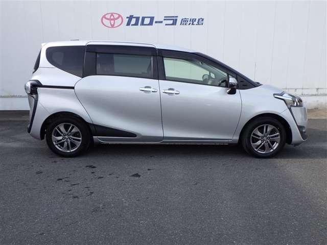 トヨタ認定中古車保証付！（1年間、距離無制限　HV車はHV保証付）　別途延長保証もご用意しております♪　ぜひ現車を確認にご来店ください