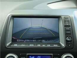 ◆バックカメラ◆リバースにするだけで映ります、後方の安全確認や、狭い駐車場での車庫入れ、雨の日や夜間など視界の悪い時に便利です！安全にバックする為には欠かせない装備です。
