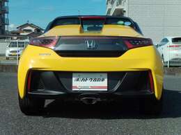 シングルマフラー