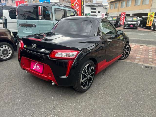 任意保険や自賠責保険、車検、修理、板金塗装の窓口として当店をご利用頂けます！安心のサポート体制です☆代車もございます！