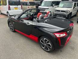 各ディーラー又は提携整備工場にて12ヶ月点検、24ヶ月点検を実施しておりますので　より安心してお乗り頂けます。対象車は新車保証継承プランもご用意しております☆