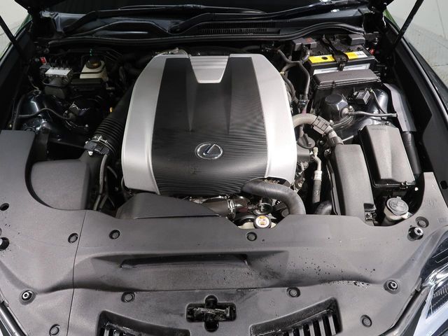 親切・丁寧な専門メカニックスタッフが応対！・車検・点検整備・事故等の修理などアフターサービスも安心。お車のカスタマイズもネクステージのサービススタッフまでご相談ください！