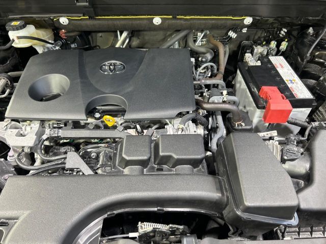 親切・丁寧な専門メカニックスタッフが応対！・車検・点検整備・事故等の修理などアフターサービスも安心。お車のカスタマイズもネクステージのサービススタッフまでご相談ください！