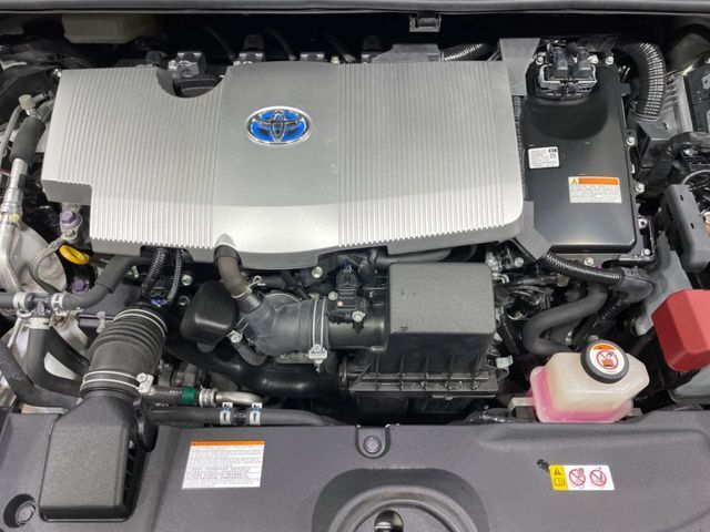 親切・丁寧な専門メカニックスタッフが応対！・車検・点検整備・事故等の修理などアフターサービスも安心。お車のカスタマイズもネクステージのサービススタッフまでご相談ください！