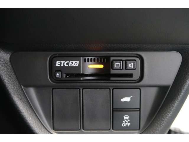◆◆ETC2.0を装備！従来のETC車載器の機能（高速道路料金の支払い）に加えて新たなサービスがご利用いただけます♪ご納車後すぐにお使い頂けるようセットアップしてのお渡しとなります。